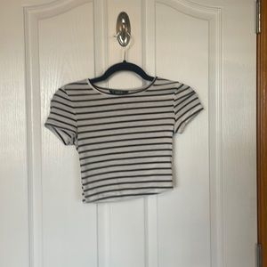 SHEIN Womens Small Black & White Striped Tee